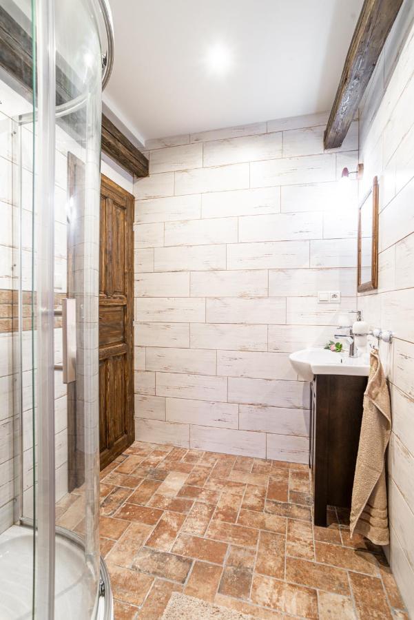 Apartmany In Veritas Микулов Екстериор снимка
