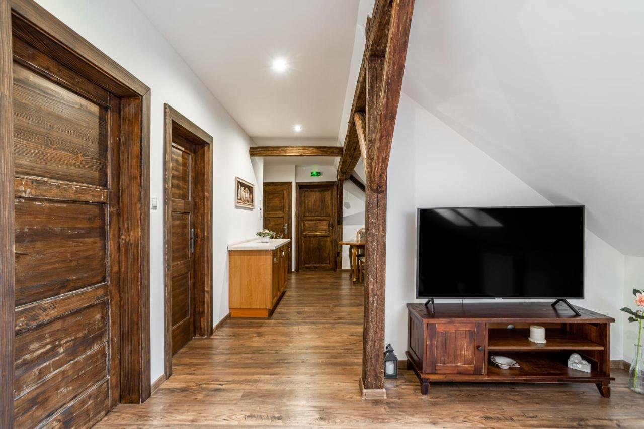 Apartmany In Veritas Микулов Екстериор снимка